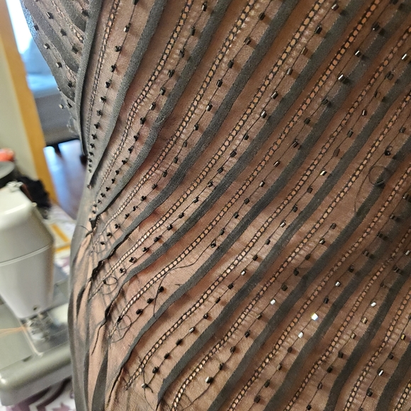 Vintage asymmetrical beaded dress - Picture 4 of 7